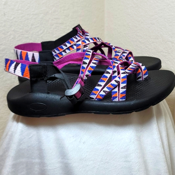 Sports Sandals - Picture 2 of 6